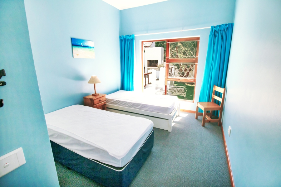 To Let 4 Bedroom Property for Rent in St Francis Bay Village Eastern Cape